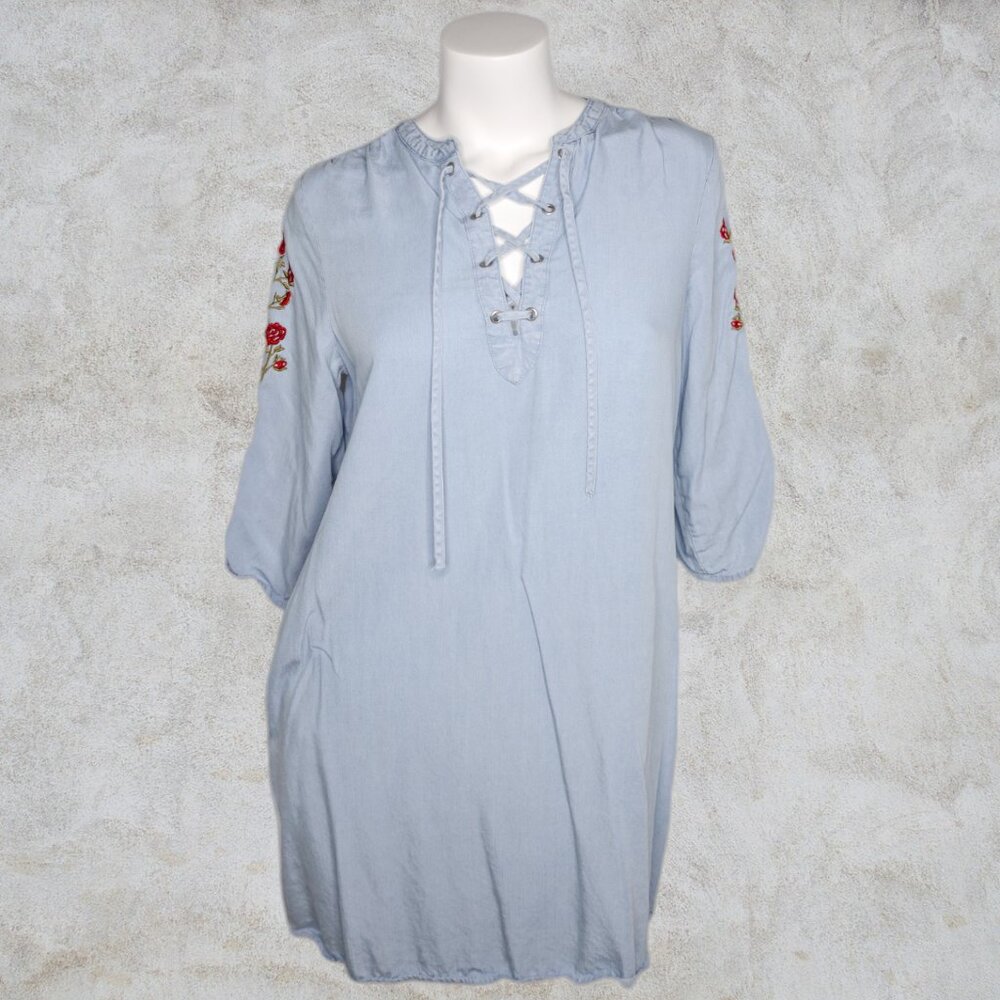 Signature Studio Embroidered Rose Soft Denim Dress Lyocell Light Denim